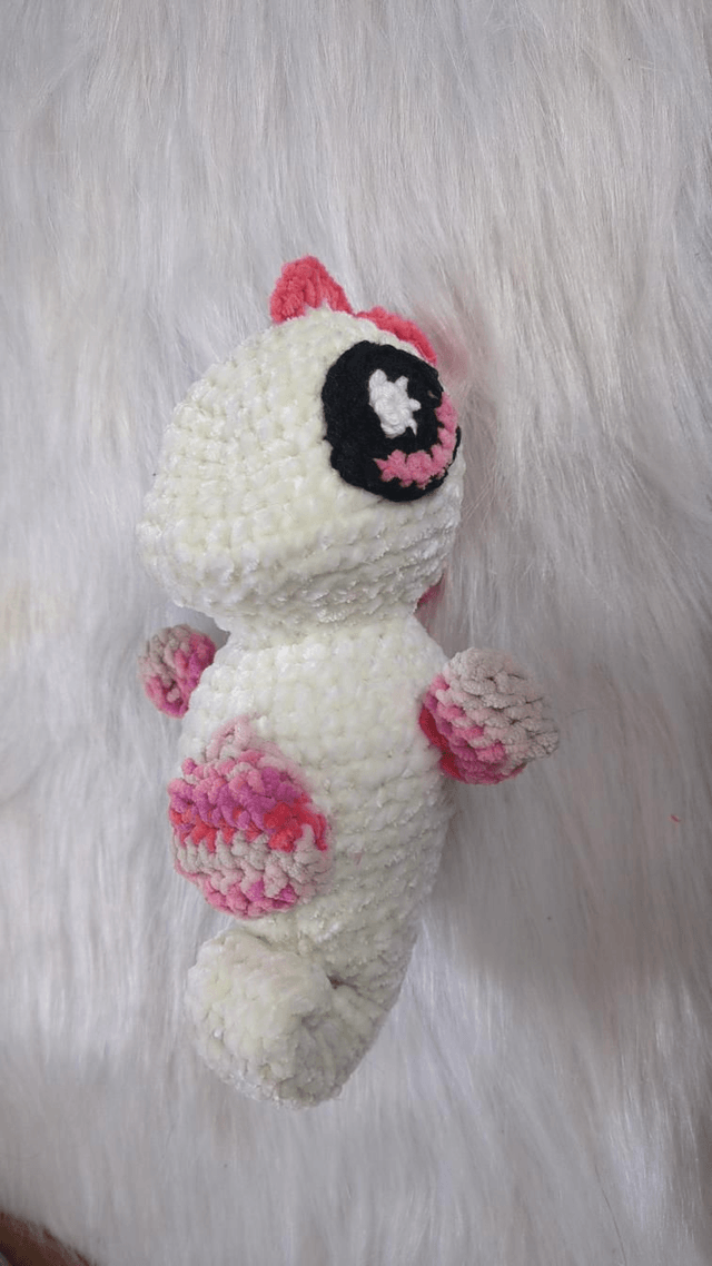 Hippocampe blanc et rose 
