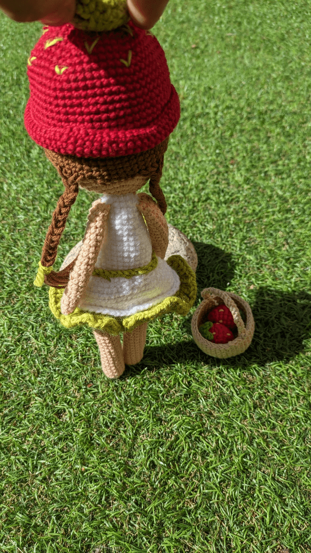 Poupée fraise